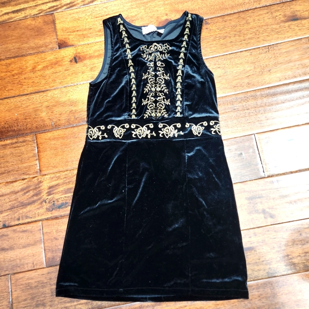 H&M holiday Velour dress